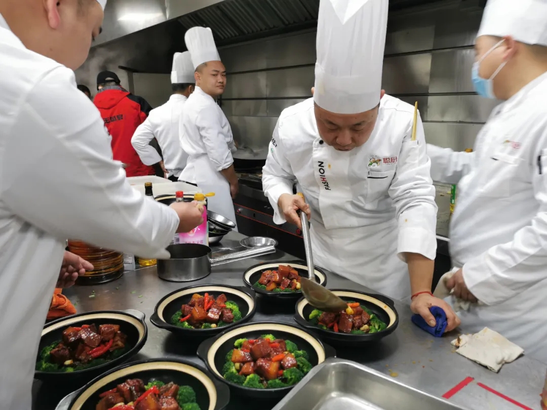 湘當(dāng)牛氣，湘菜界的奧斯卡“2020年湘菜盛典”聰廚載譽而歸！